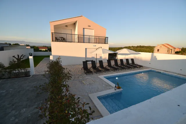 Villa Bosa Holiday House