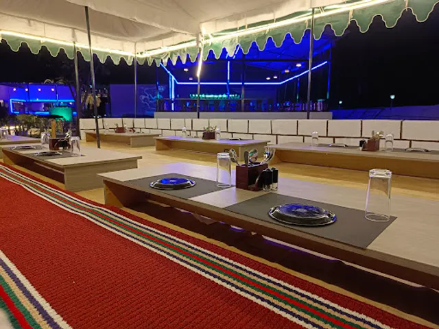 NH75 Open Air Family Restaurant