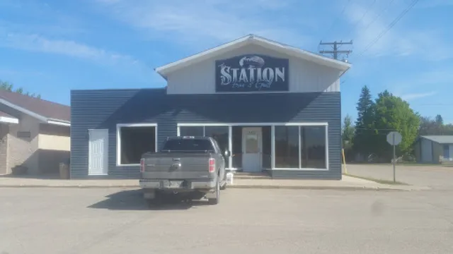 The Station Bar & Grill