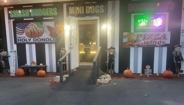 DiLo's Good Eats and Heavenly Sweets