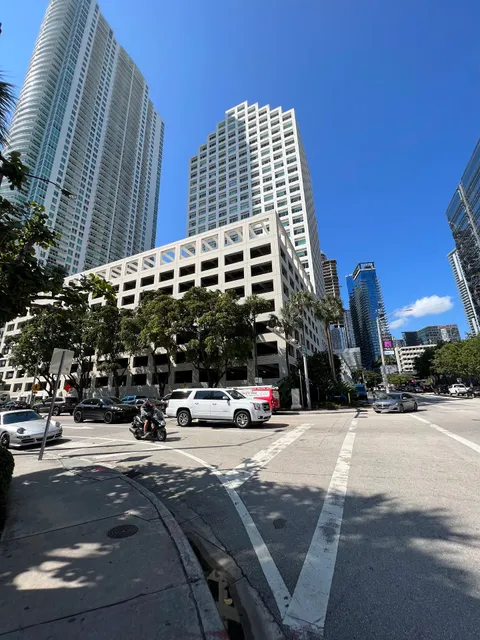 Broward International University