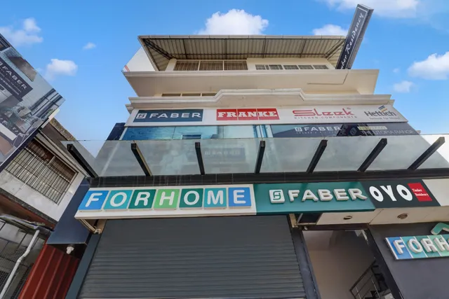 Super Hotel O Anayara Near Lulu Mall formerly Timber Residency