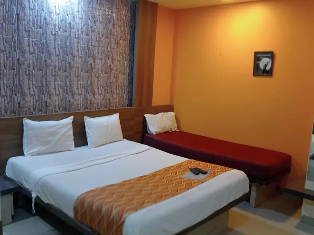 Hotel Icon Near Chhatrapati Shivaji International Airport