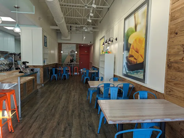 Tropical Smoothie Cafe