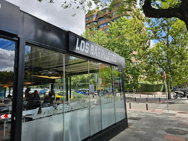 Los Barriletes Bar