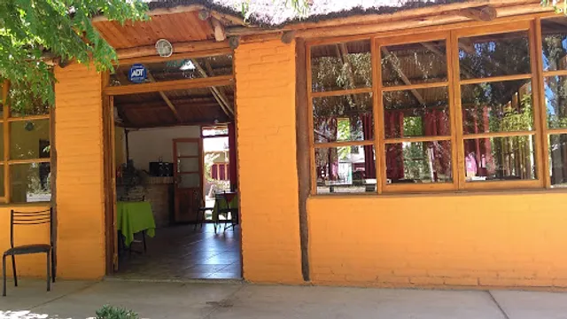 La Chela Restaurante