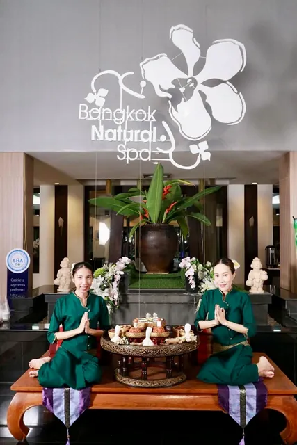 Bangkok Natural Spa & Resort