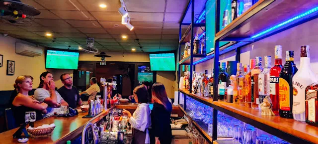 Scallywags Bar and Grill