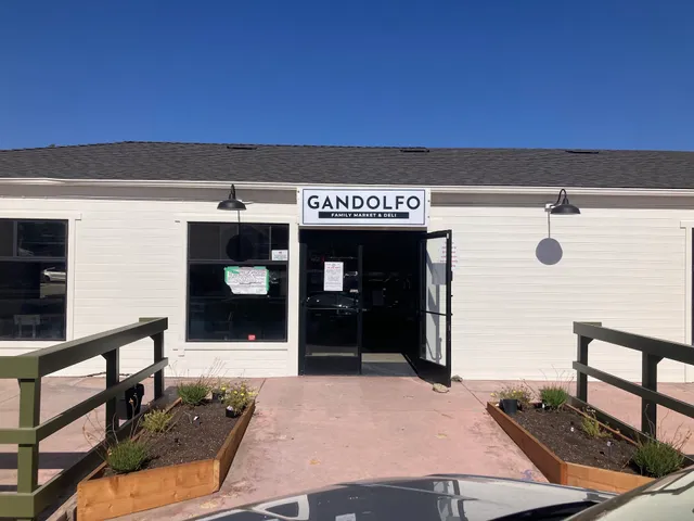 Gandolfo Family Market & Deli