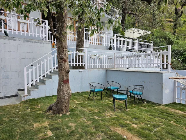 Oak Nest by Devlok Villas