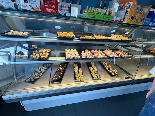 Al Cornettone Rosticceria - Cornetteria - Pasticceria