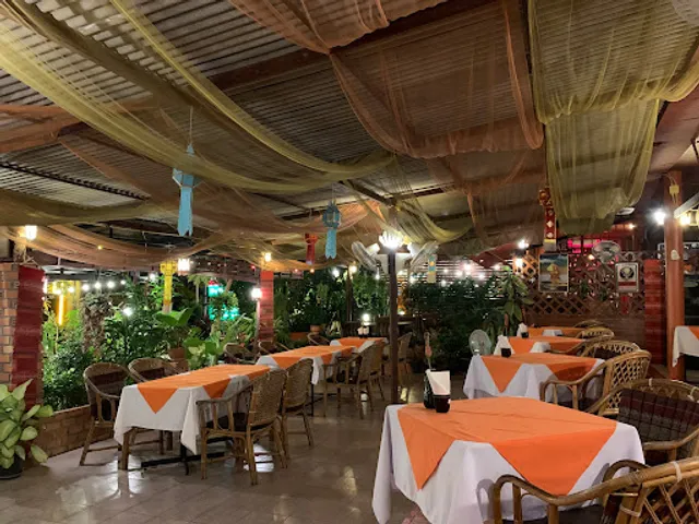 Terrace True Thai Cuisine [opp. Dusit Thani] ร้านอาหารเดอะเทอเรส