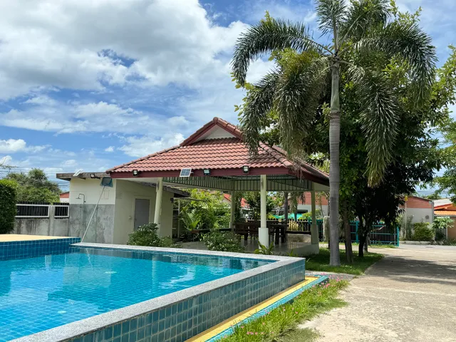 Hidden Pool Resort Hua Hin
