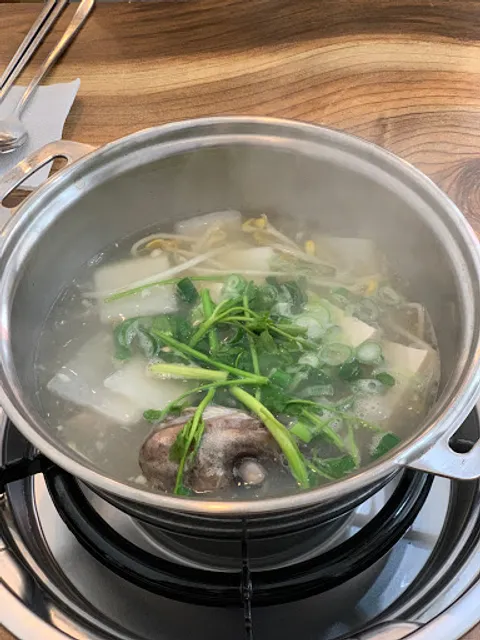 바다뚝배기동태탕