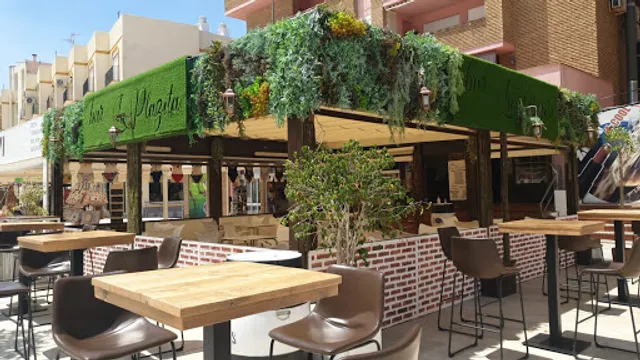 Brasería la Plazita Matalascañas, restaurante.