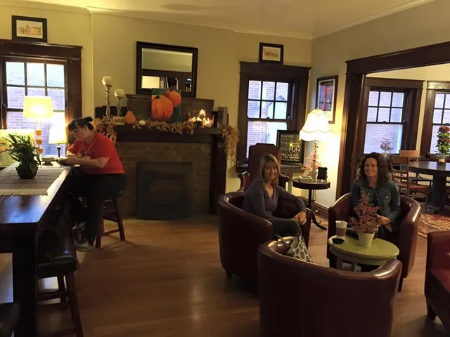 Folger Street Inn & Coffeehouse