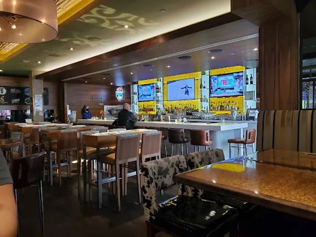 Rogue Kitchen & Wetbar