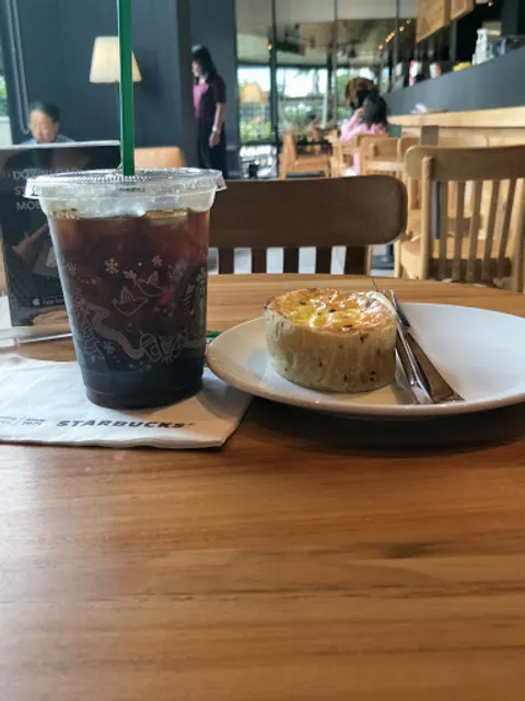 Starbucks Cempaka Putih