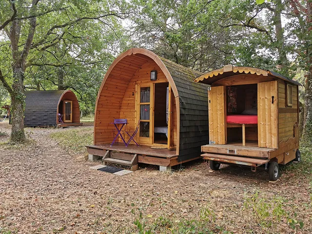 Cabanes Des Châteaux