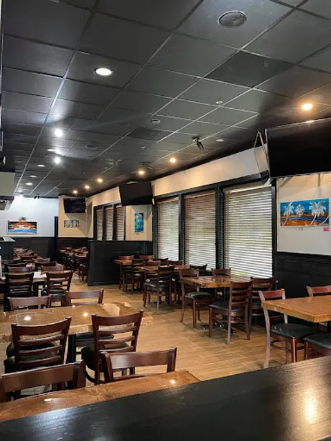 Tail-Gators Brews and Grill