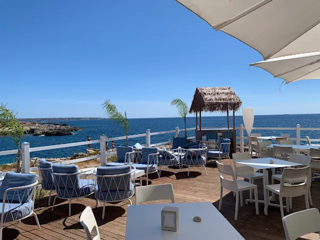 Sicilia Ognina Sun & Food