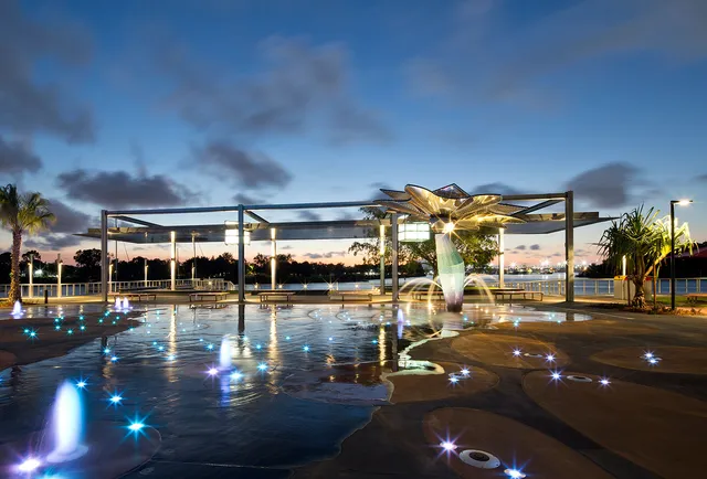 Gladstone Heights Harbour View Executive Apartments