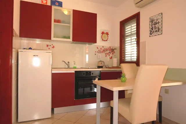 Konoba Nautica, Apartmani Anthony