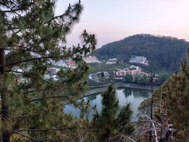 OYO Home 19560 Serene 2BHK Cottage Khurpatal