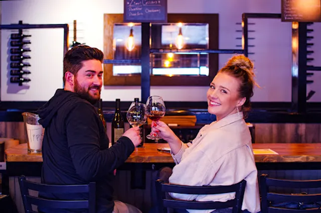 Vineyard Bar and Grill