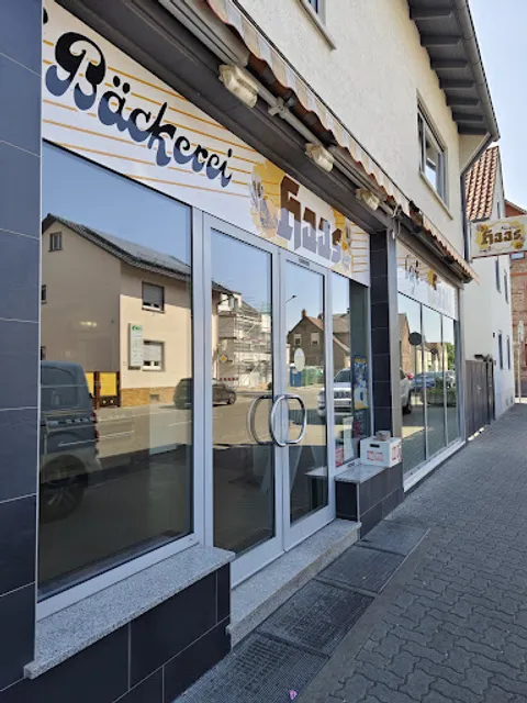 Haas GmbH, Hermann Bäckerei und Konditorei