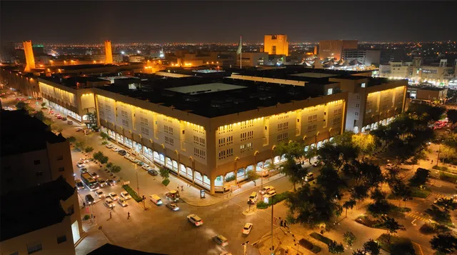 Al Maigliah Market Center