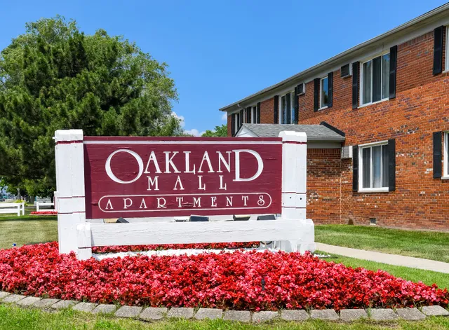 Oakland Mall Apartments