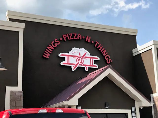 WINGS PIZZA N THINGS