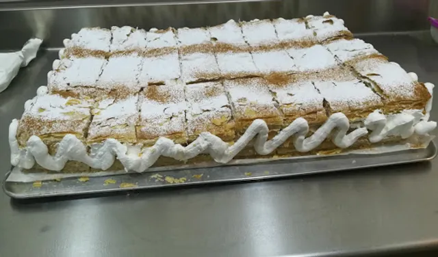 Panderia-Reposteria Las Palomas