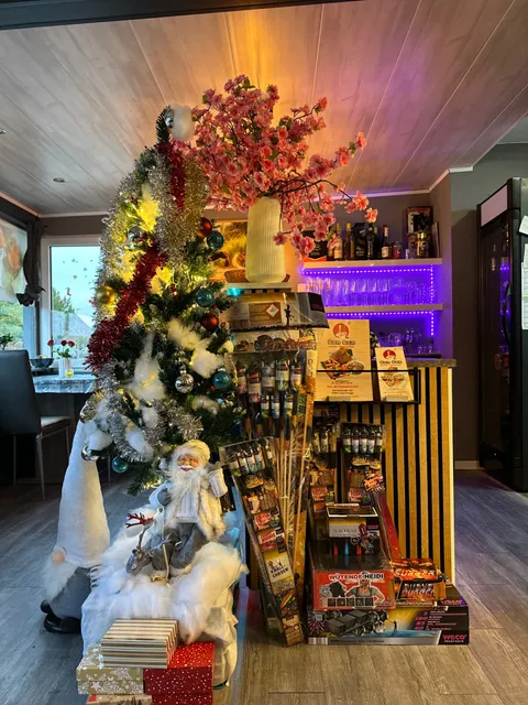 SANSAN SUSHI BAR ASIATISCH KÜCHE