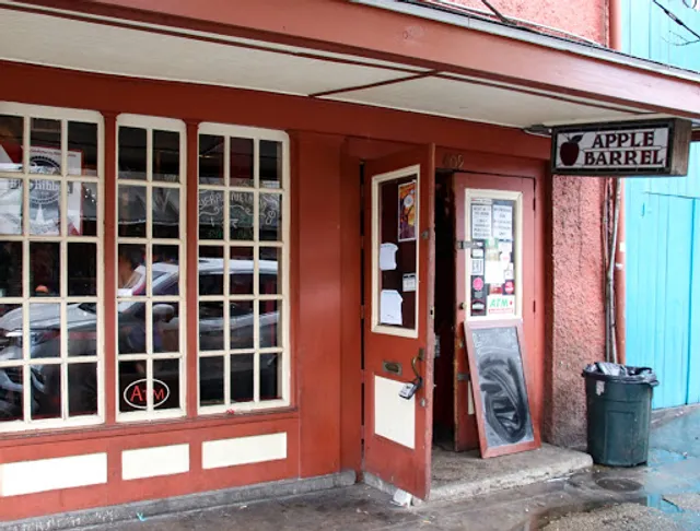 Apple Barrel Bar