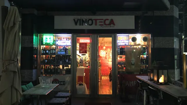 VINOTECA