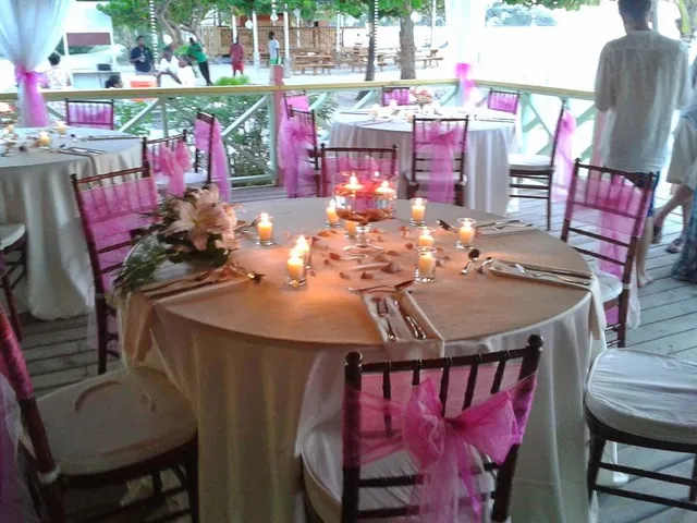 The Nest -Beach Bar, Antigua