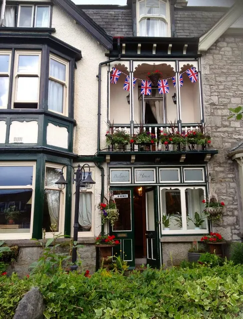 Balcony House Bed and Breakfast