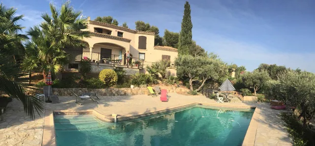 La Villa Sanary-sur-Mer