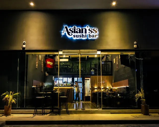 Asian'ss Sushi Bar