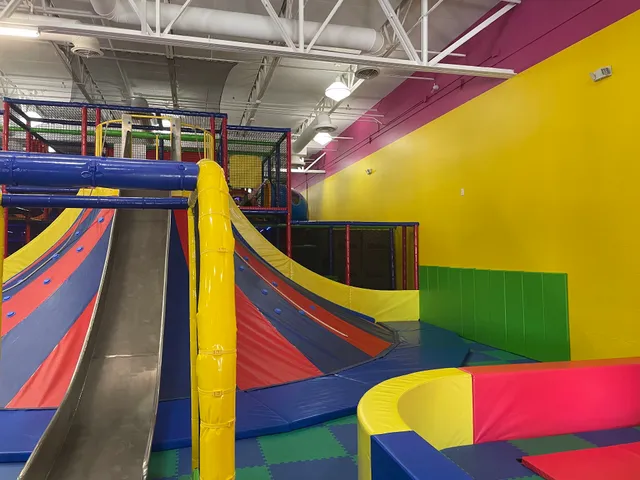 La-La Land ! Fun indoor Playground ! Royal Palm Beach