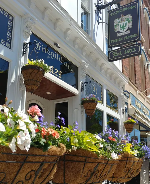 Fitzgibbons Public House