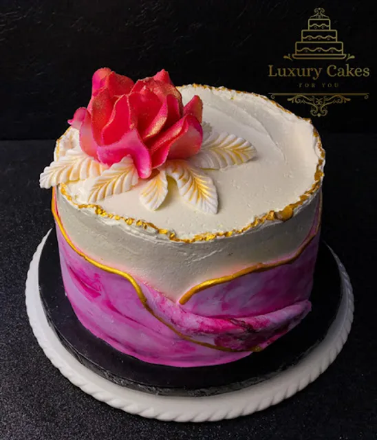 Luxury Cakes 4 U - Cake Order Manchester