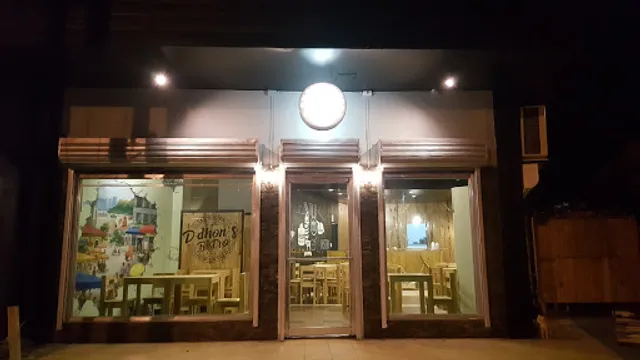 D-DHON'S Bistro