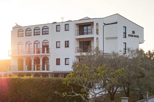 Hotel Stari Dvor Ugljan