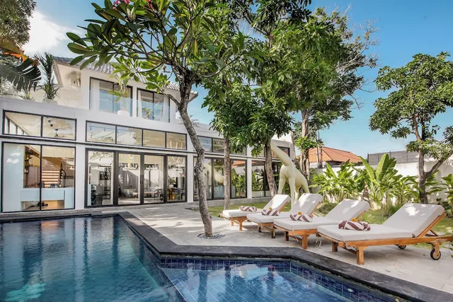 Villa Giraffe Seminyak