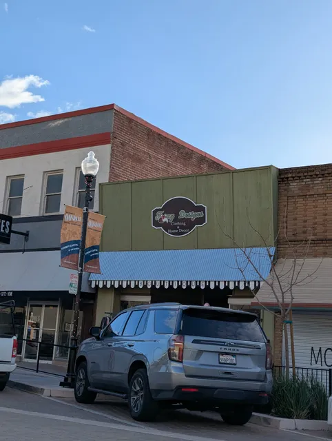 Foxy Designs Clothing & Accessories