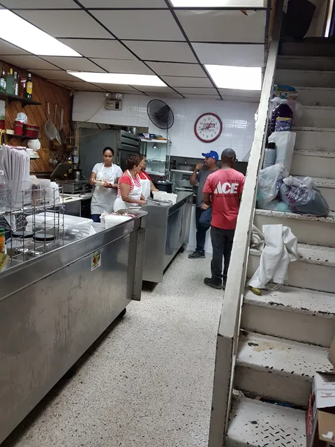 Cafetería Caguas-Comercial