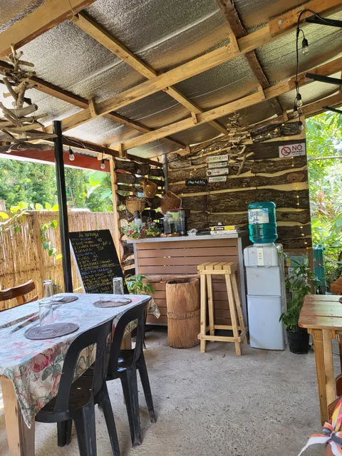 La Ninay's food stall